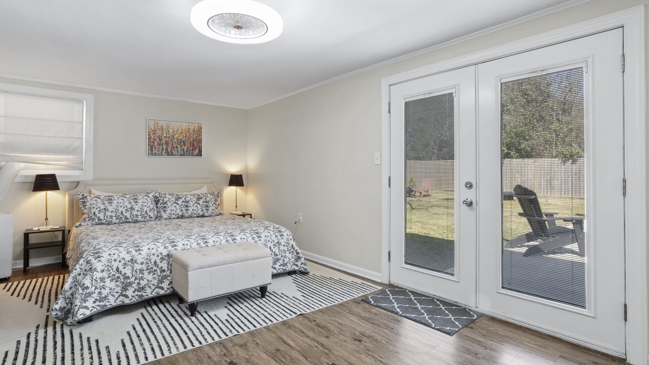 Photo of Bedroom in Long Beach