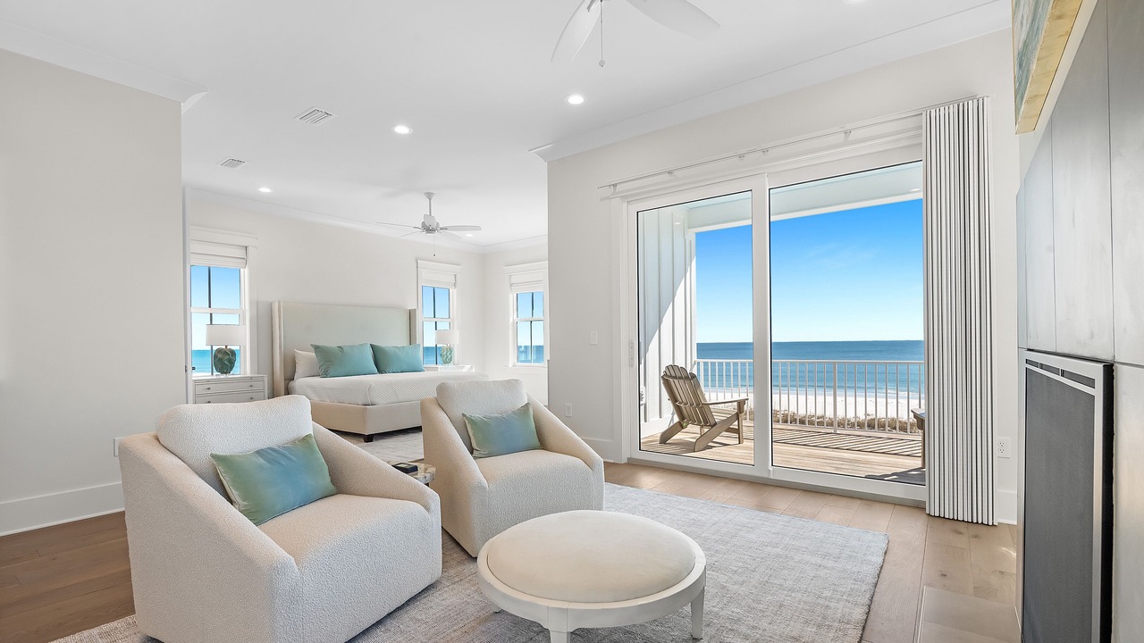 Photo of Livingroom in Ono Island