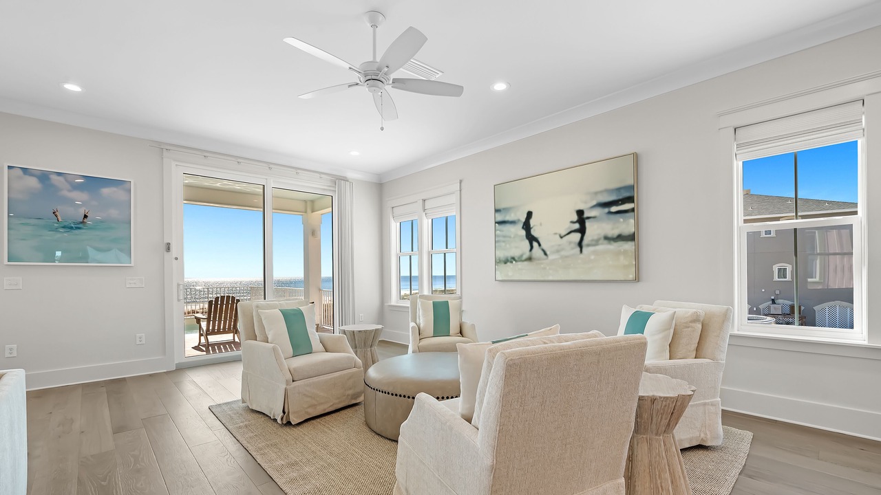 Photo of Livingroom in Ono Island