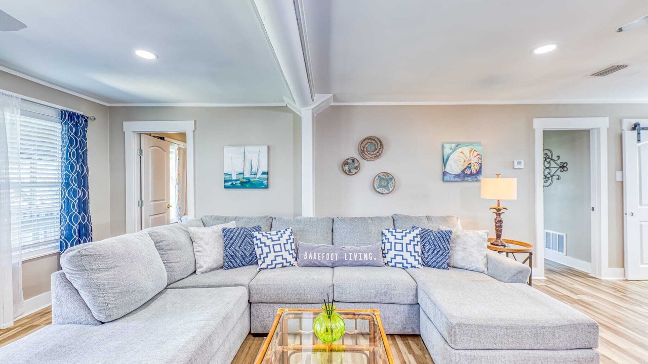 Photo of Livingroom in Fort Morgan Pines