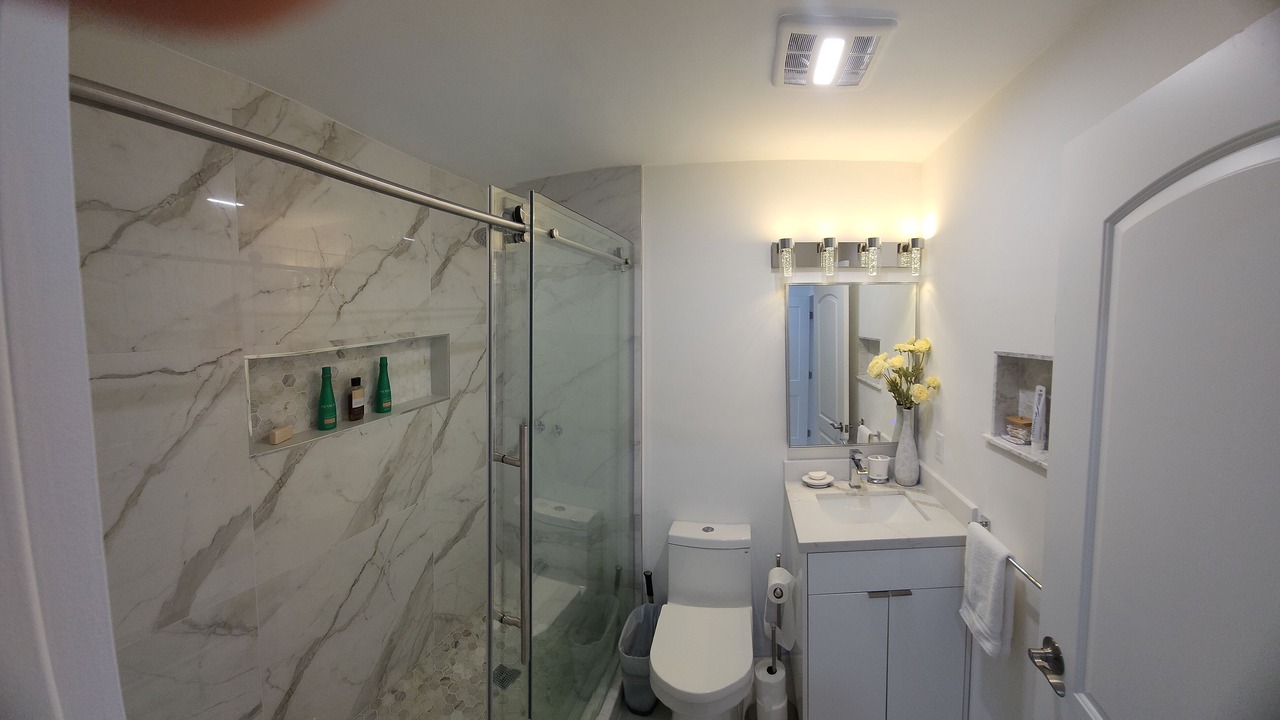 Photo of Bathroom in Edgewood