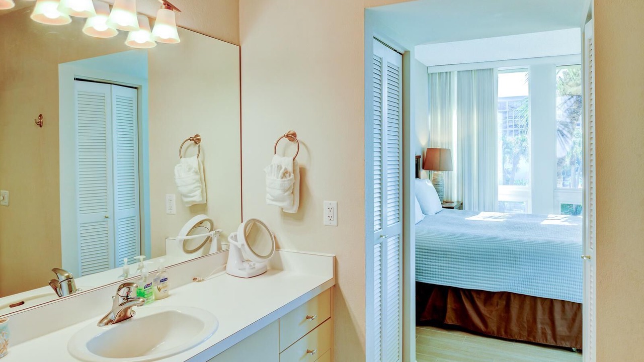 Photo of Bathroom in Longboat Key
