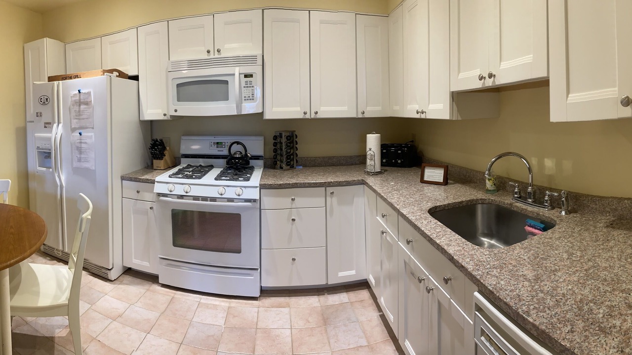 Photo of Kitchen in Admiral Estates