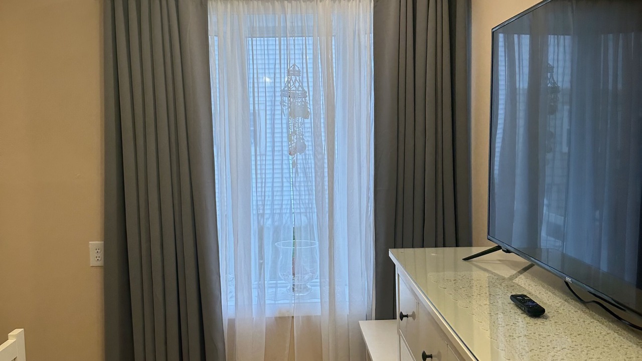 Photo of Livingroom in Admiral Estates