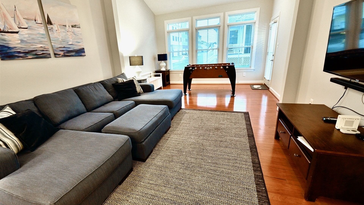 Photo of Livingroom in The Commons