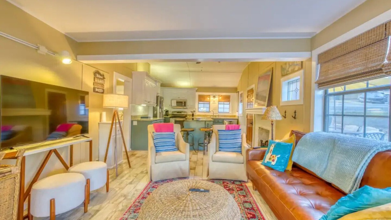 Photo of Livingroom in Muscle Shoals