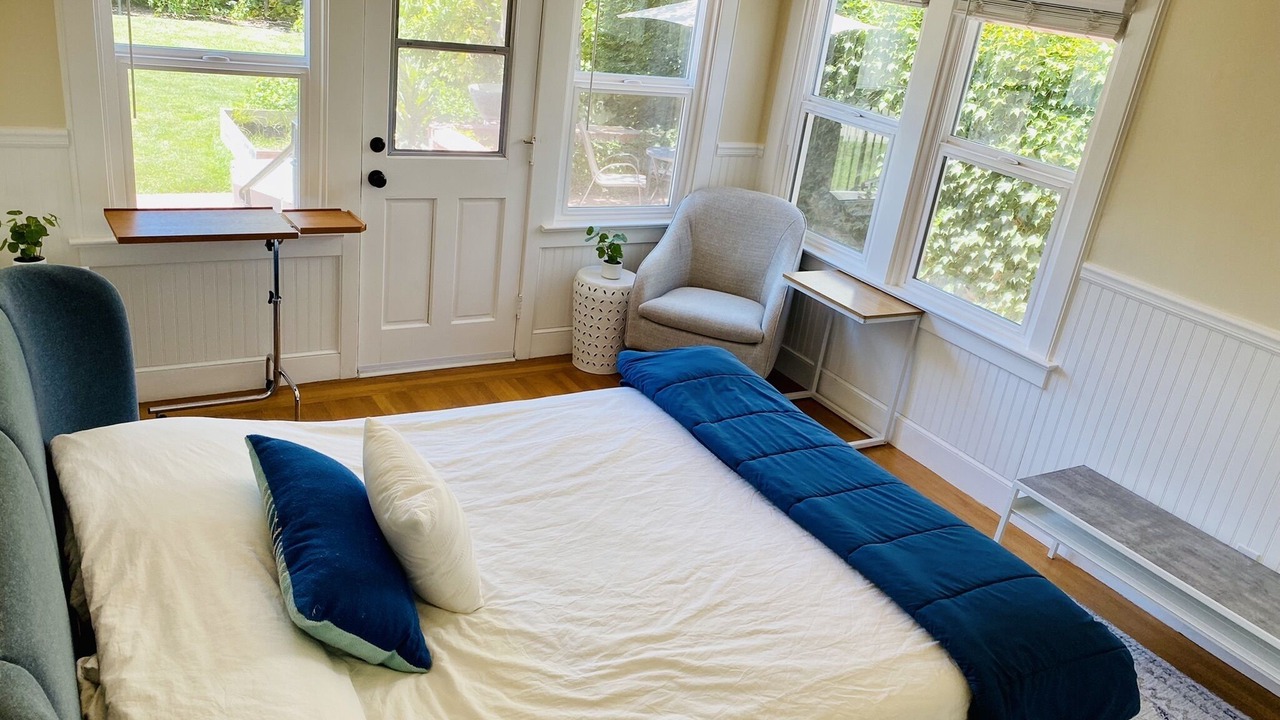 Photo of Bedroom in East Sacramento