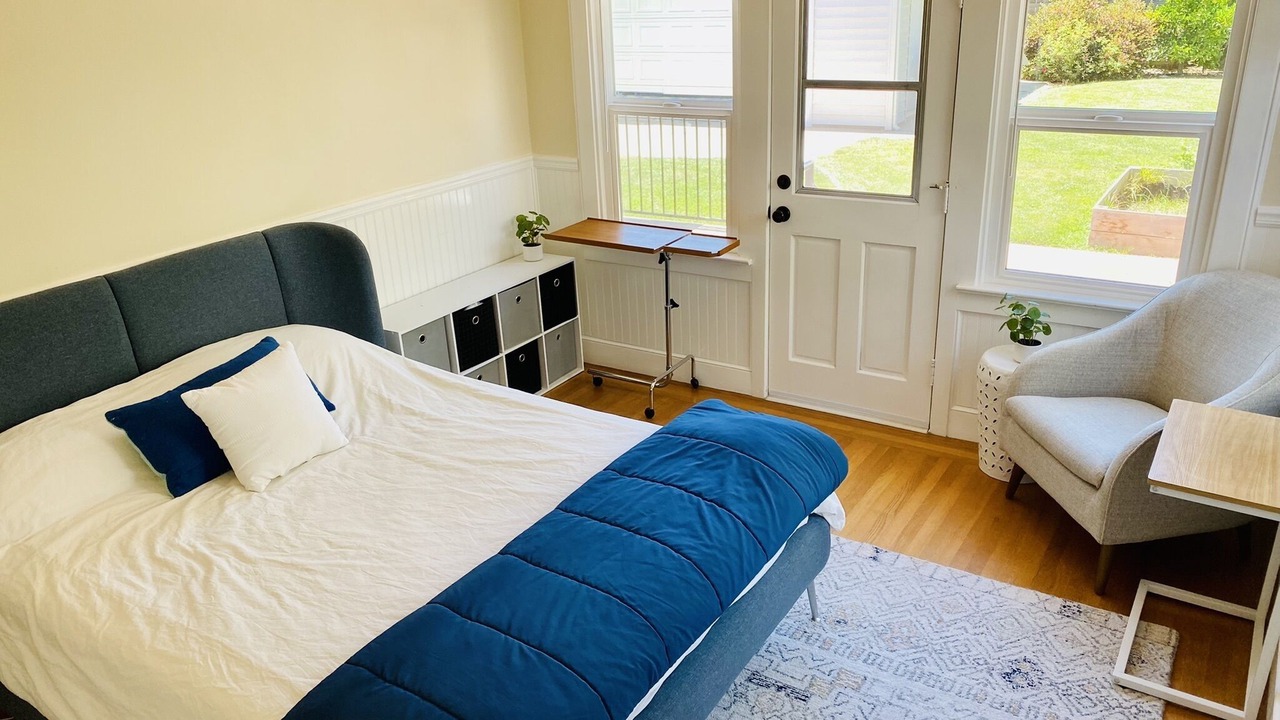 Photo of Bedroom in East Sacramento