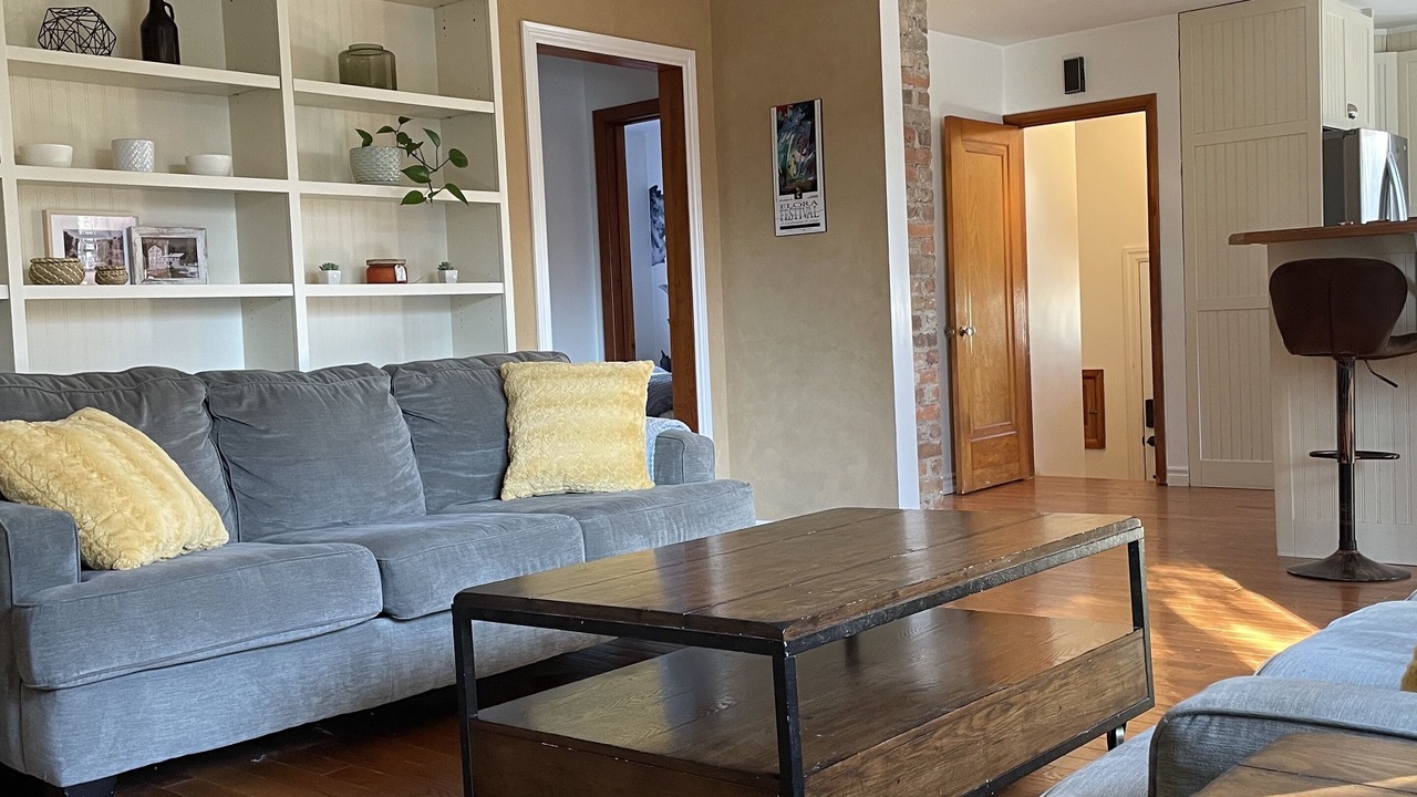Photo of Livingroom in Elora