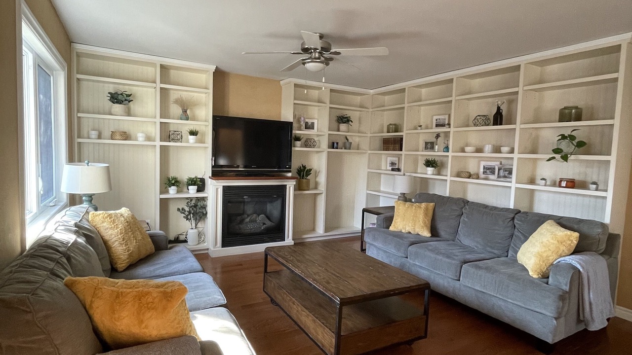 Photo of Livingroom in Elora