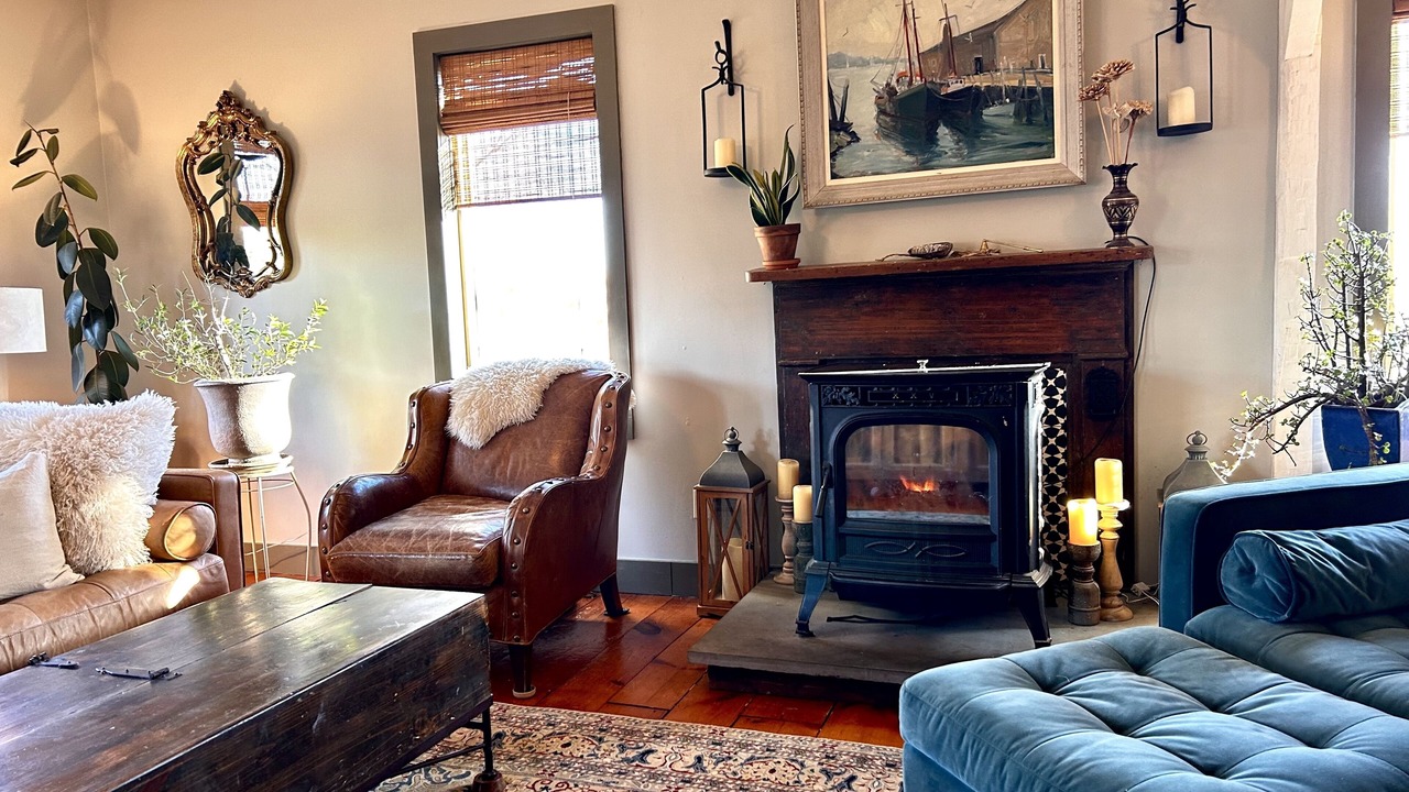 Photo of Livingroom in Town of Ledyard