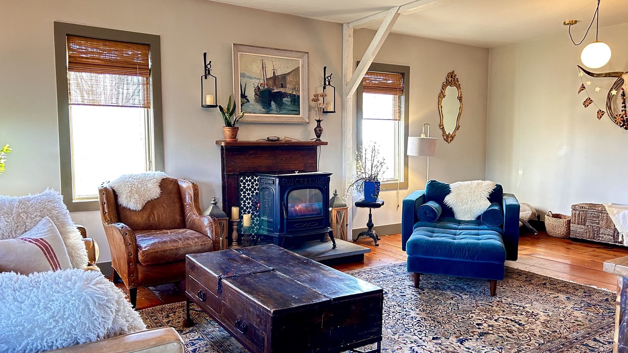 Photo of Livingroom in Town of Ledyard