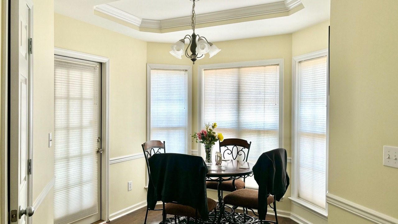 Photo of Livingroom in Pelham