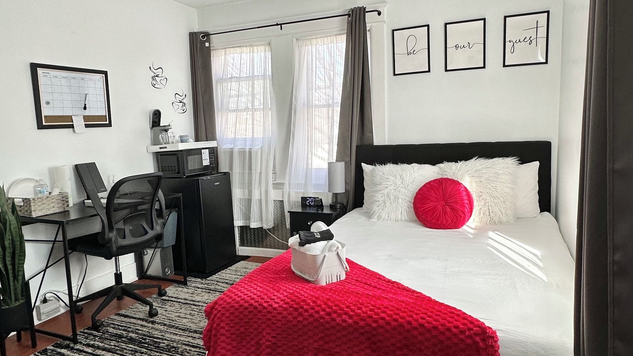 Photo of Bedroom in Hicksville