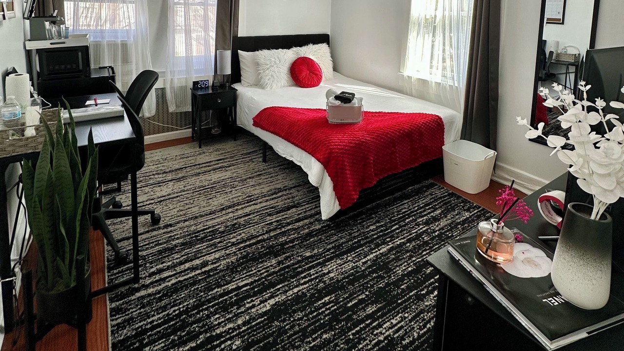 Photo of Bedroom in Hicksville