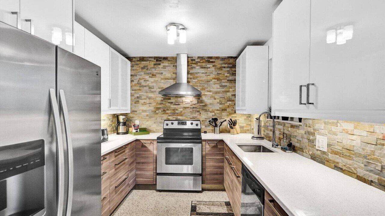 Photo of Kitchen in Wilton Manors