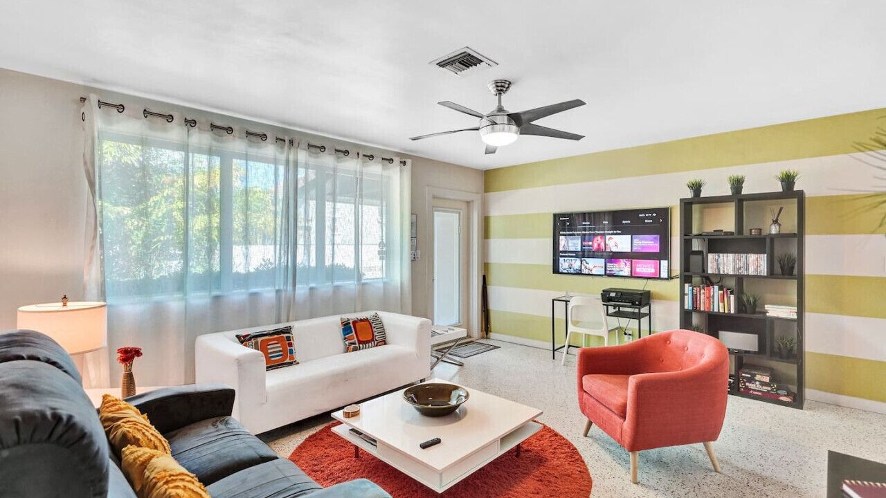 Photo of Livingroom in Wilton Manors