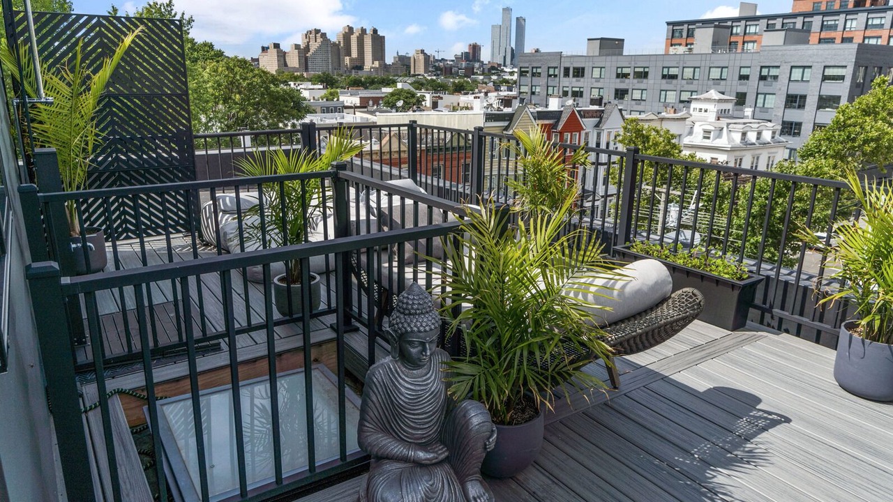Photo of Outdoor in Communipaw