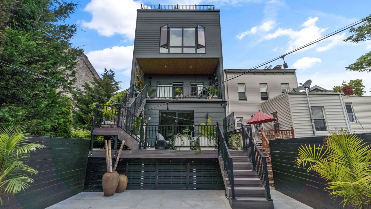 Photo of Outdoor in Communipaw