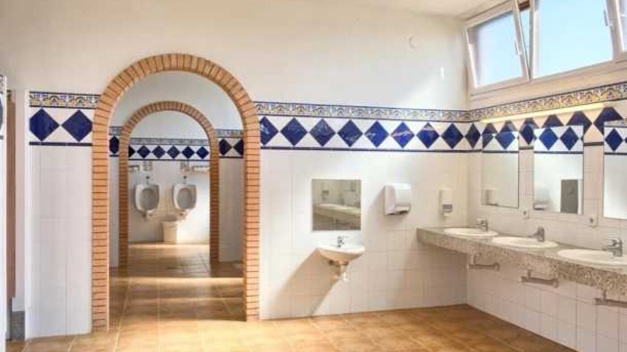 Photo of Bathroom in Pals