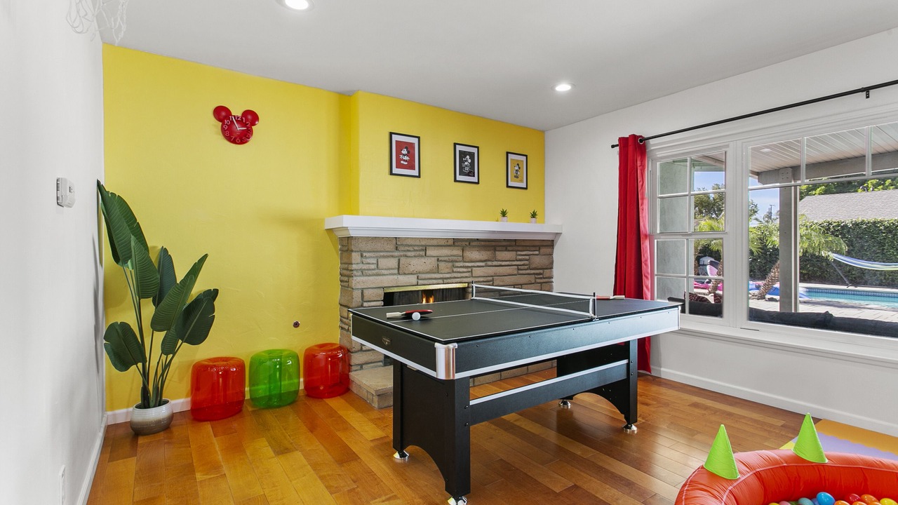 Photo of Bedroom in Northwest Anaheim