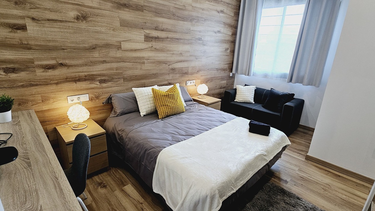 Photo of Bedroom in Badalona