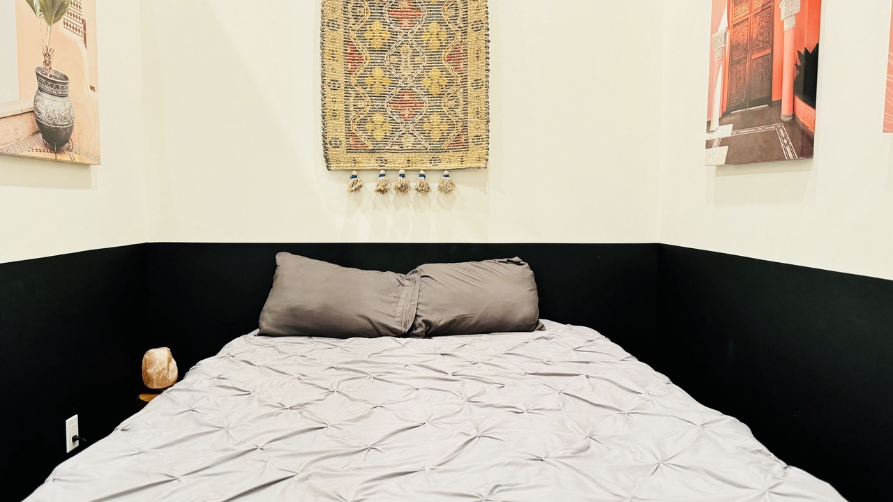Photo of Bedroom in Santa Ana