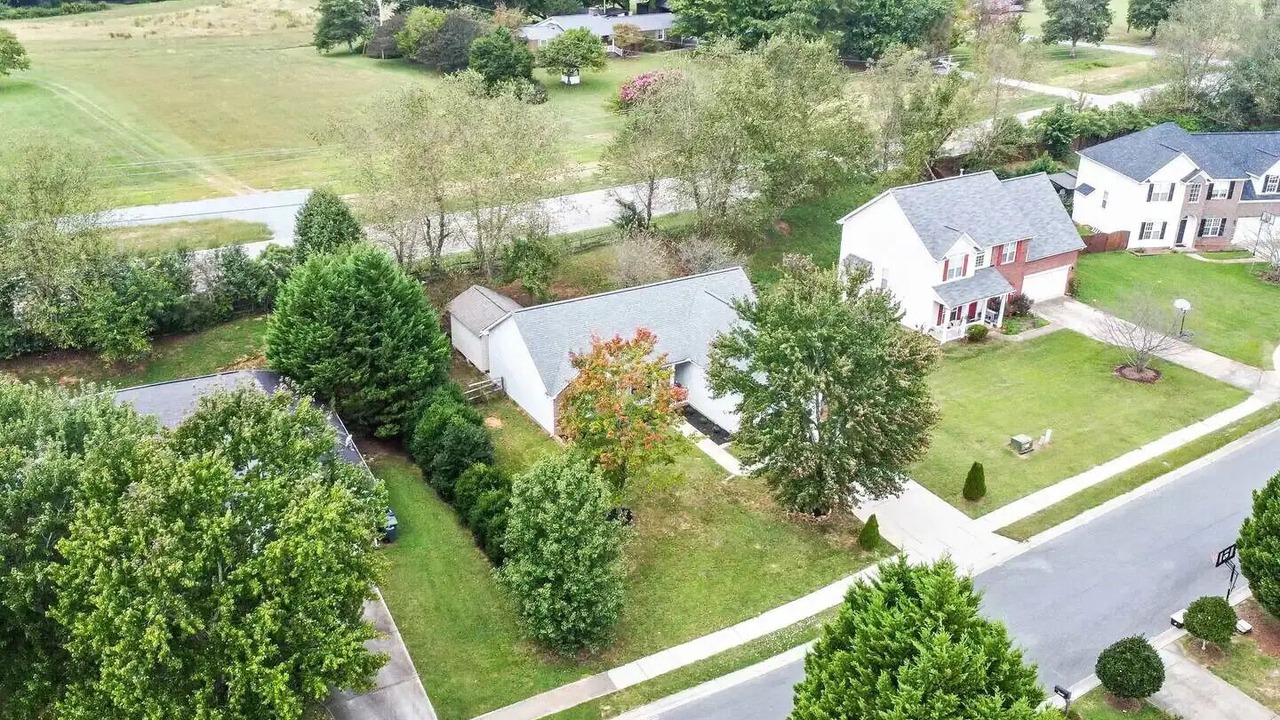 Photo of Outdoor in Monroe