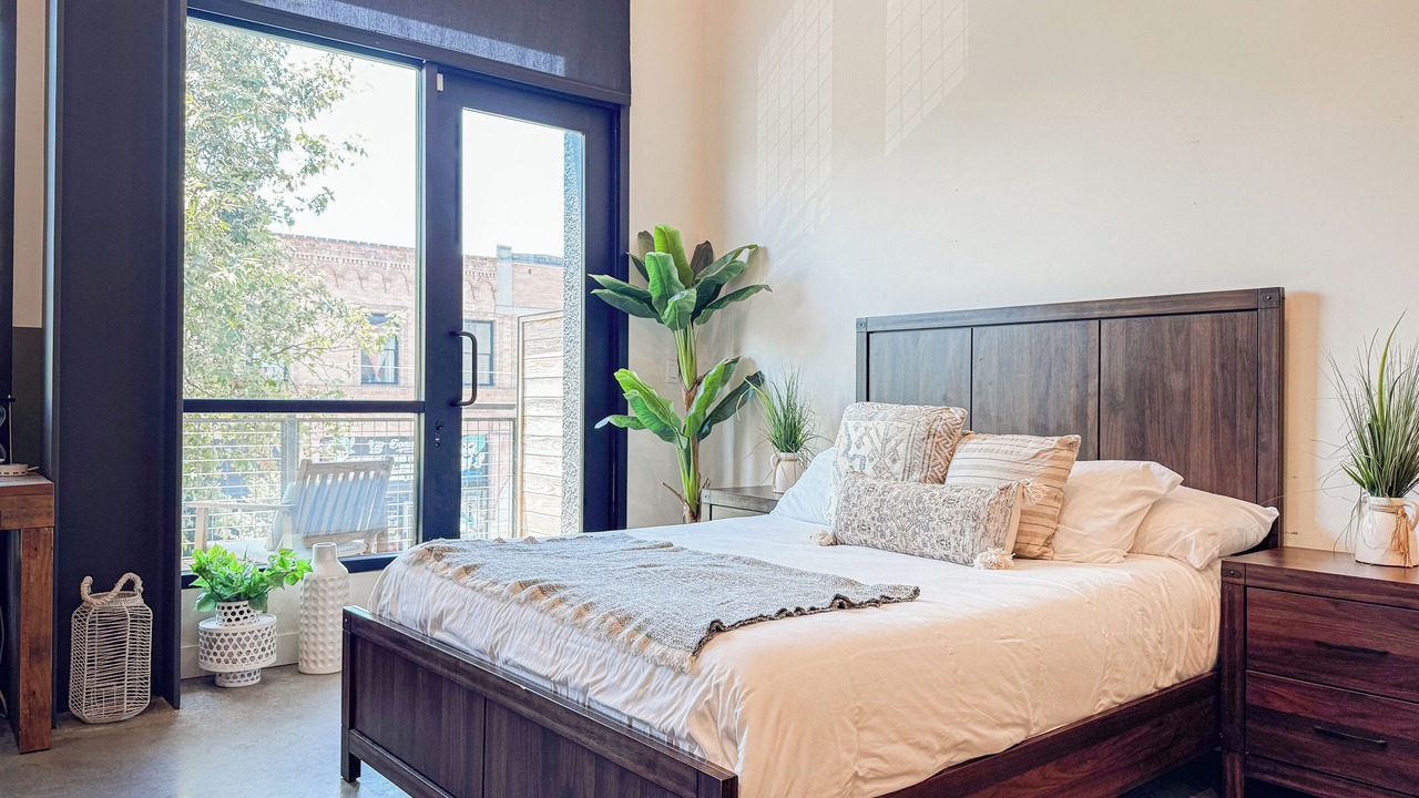 Photo of Bedroom in Santa Ana