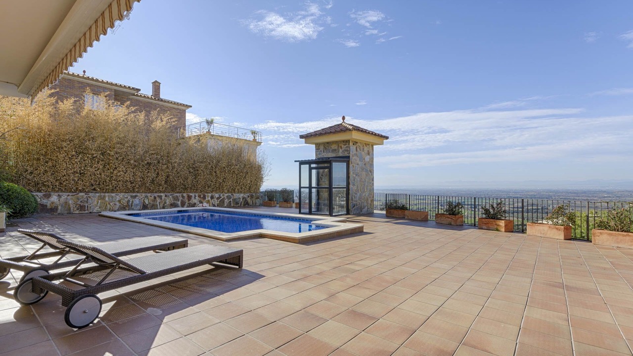 Photo of Outdoor in Palau-Saverdera