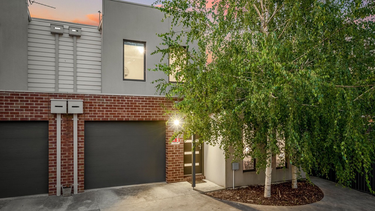 Photo of Outdoor in Golden Point