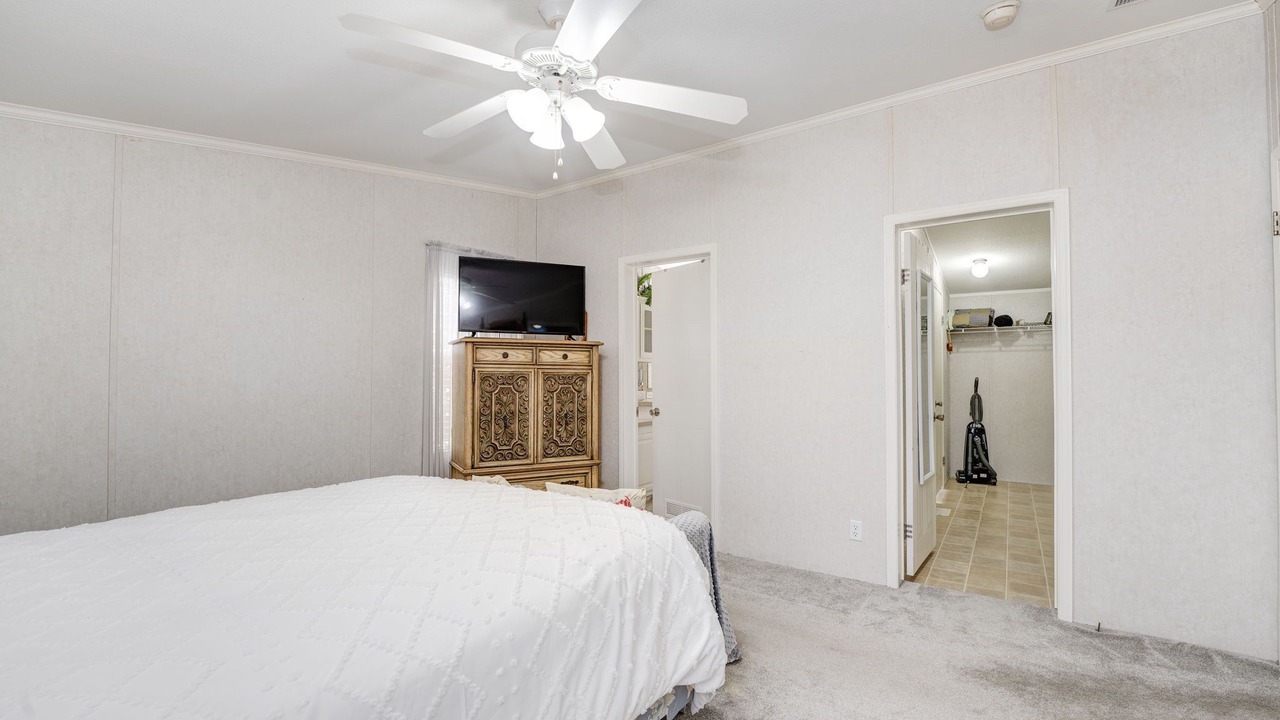 Photo of Bedroom in Centre