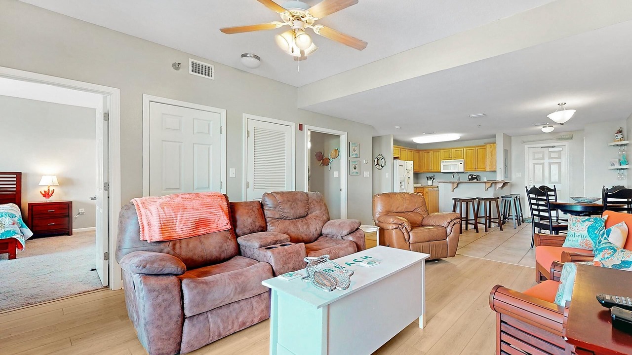 Photo of Livingroom in Fort Morgan Pines