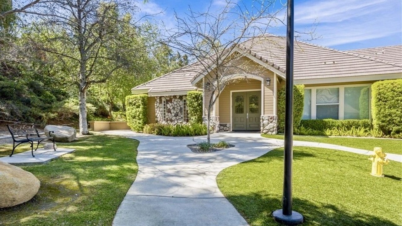 Photo of Outdoor in Corona