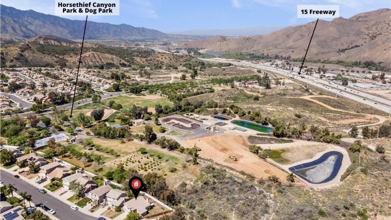 Photo of Outdoor in Corona