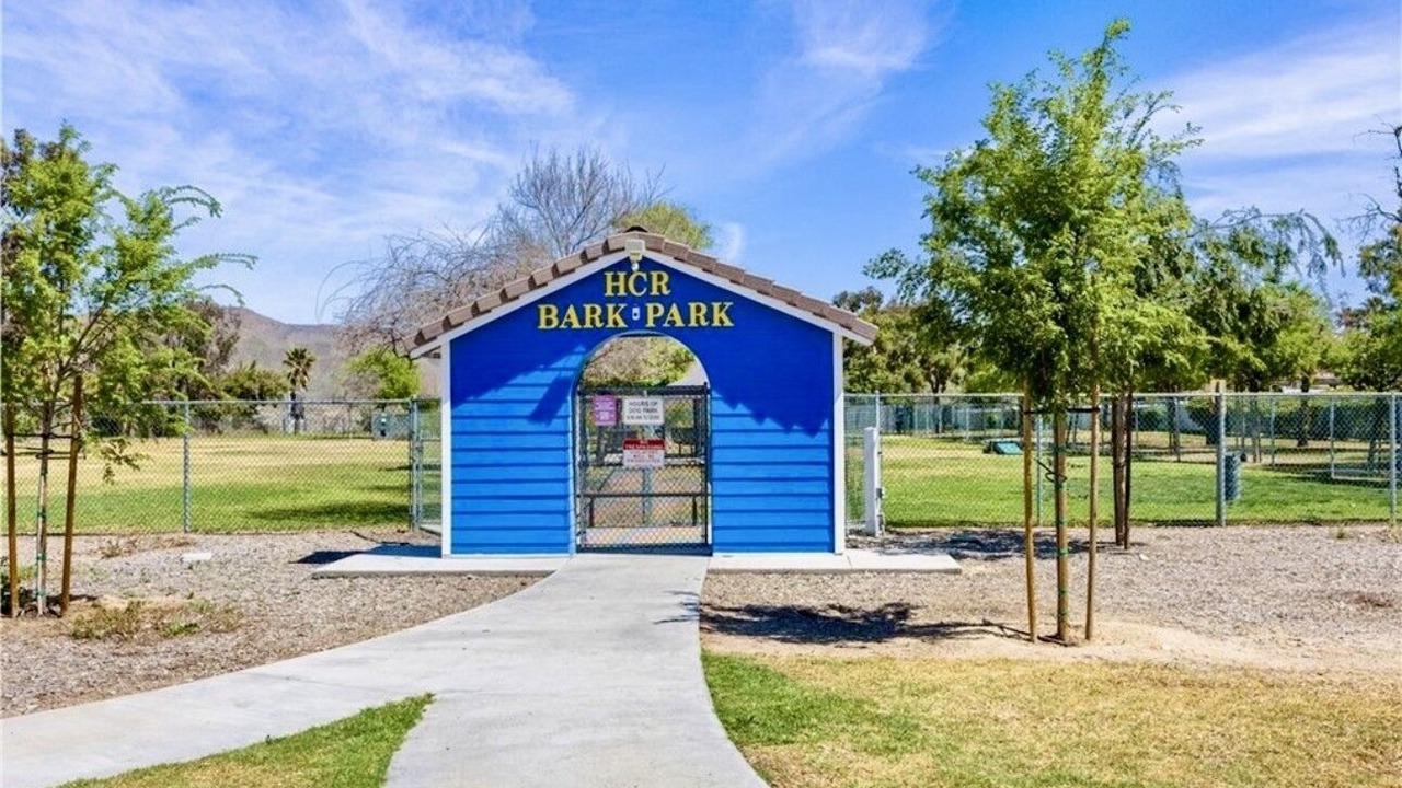 Photo of Outdoor in Corona