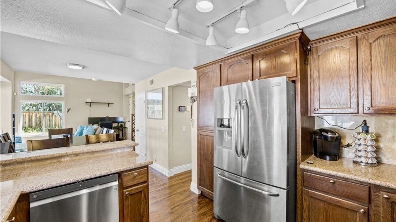 Photo of Kitchen in Corona