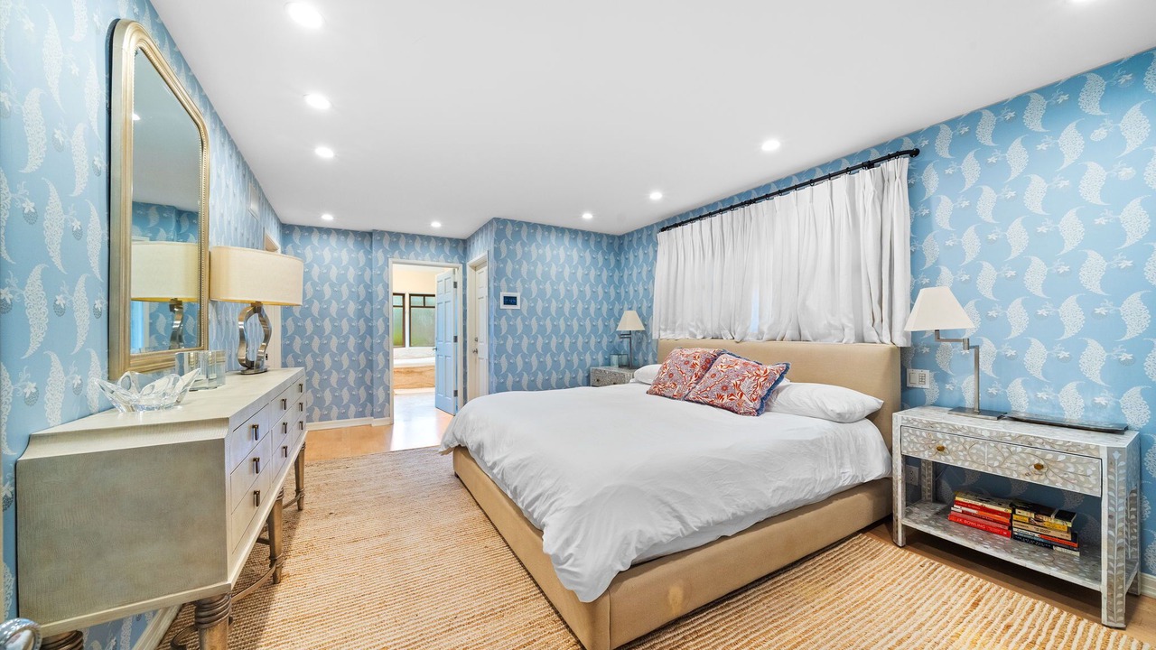 Photo of Bedroom in Mar Vista