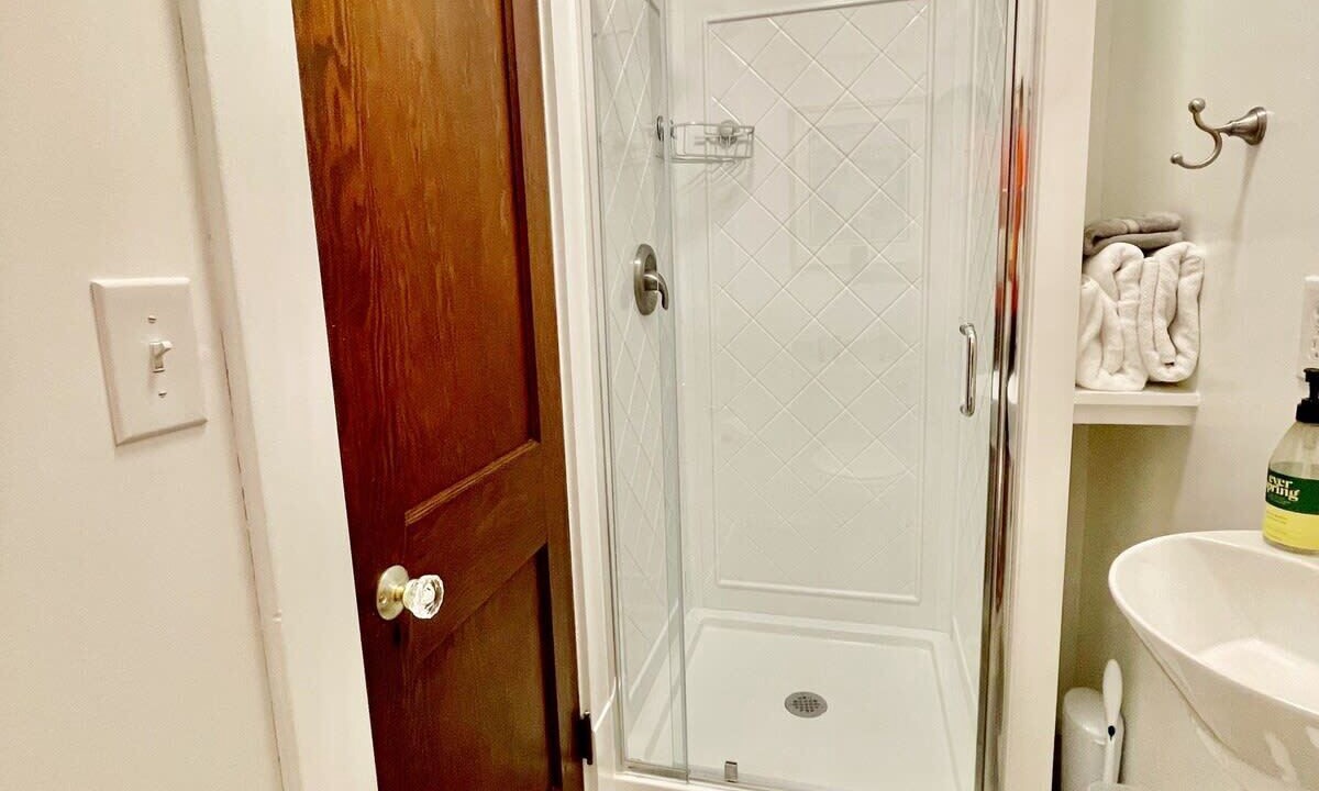 Photo of Bathroom in East Hill