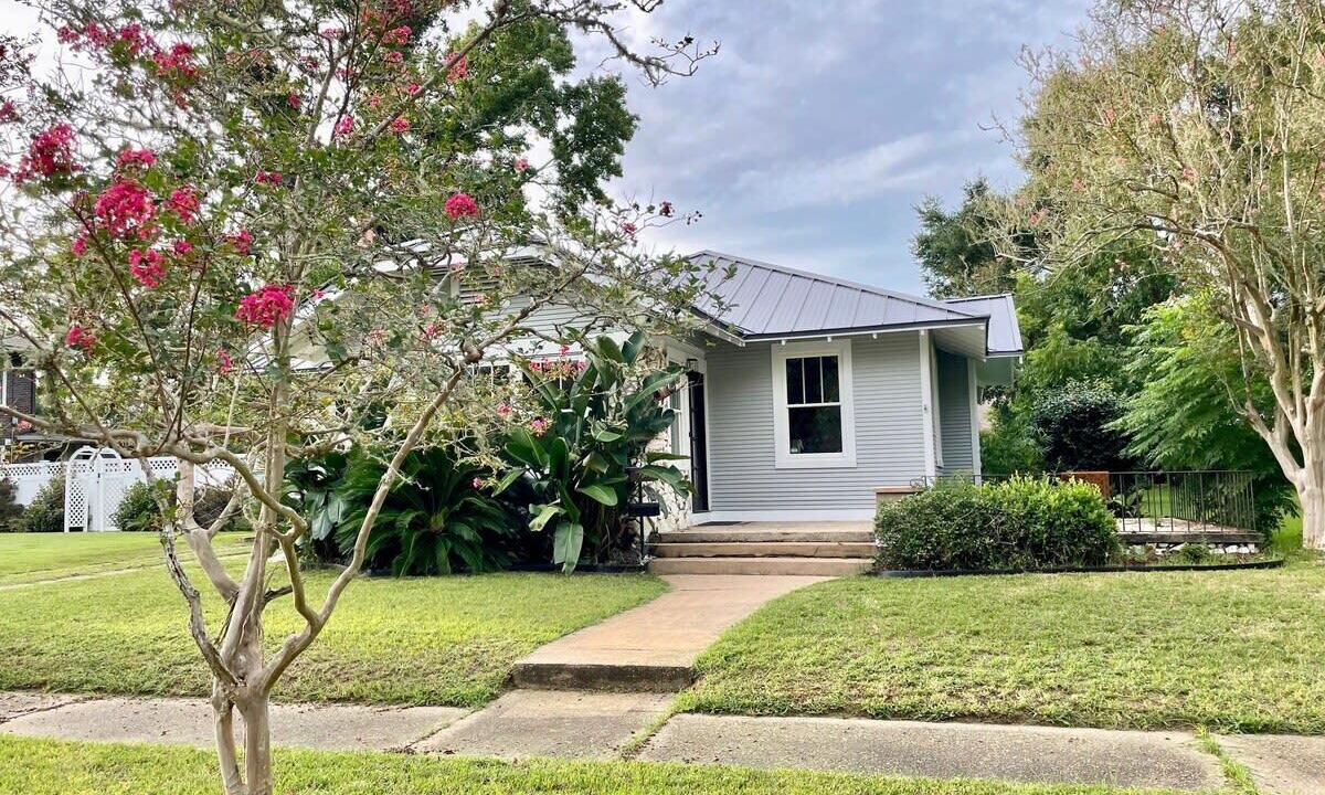 Photo of Outdoor in East Hill