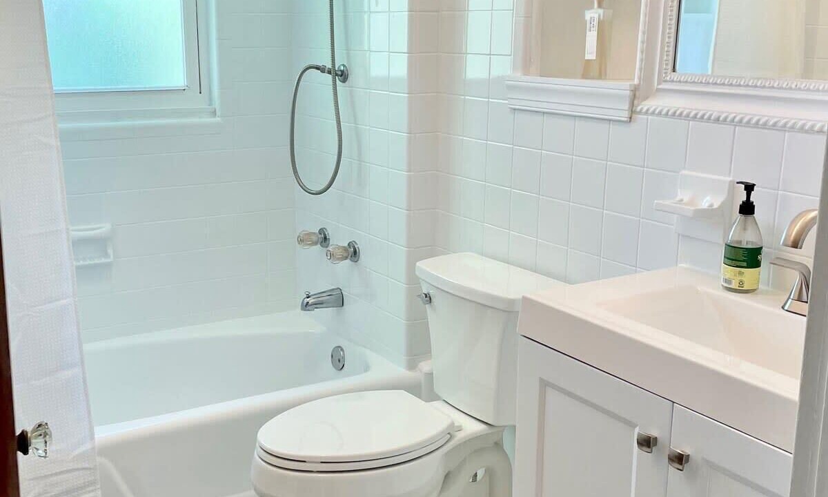 Photo of Bathroom in East Hill