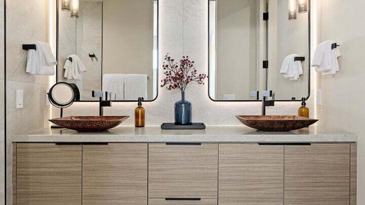 Photo of Bathroom in Panorama Heights