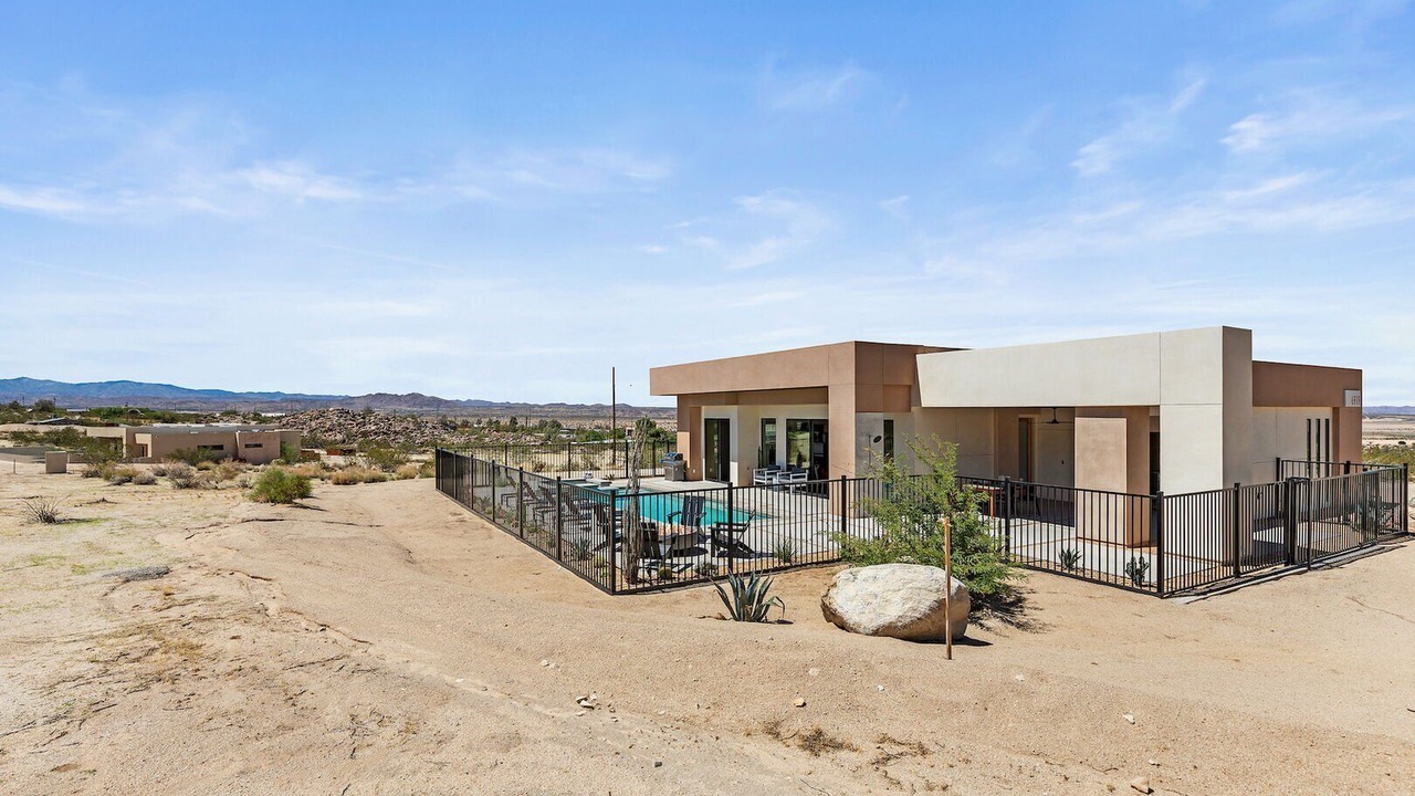 Photo of Outdoor in Panorama Heights