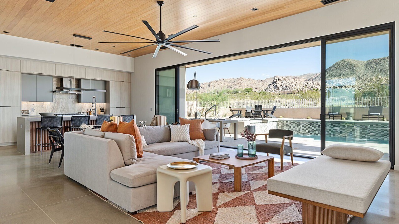Photo of Outdoor in Panorama Heights