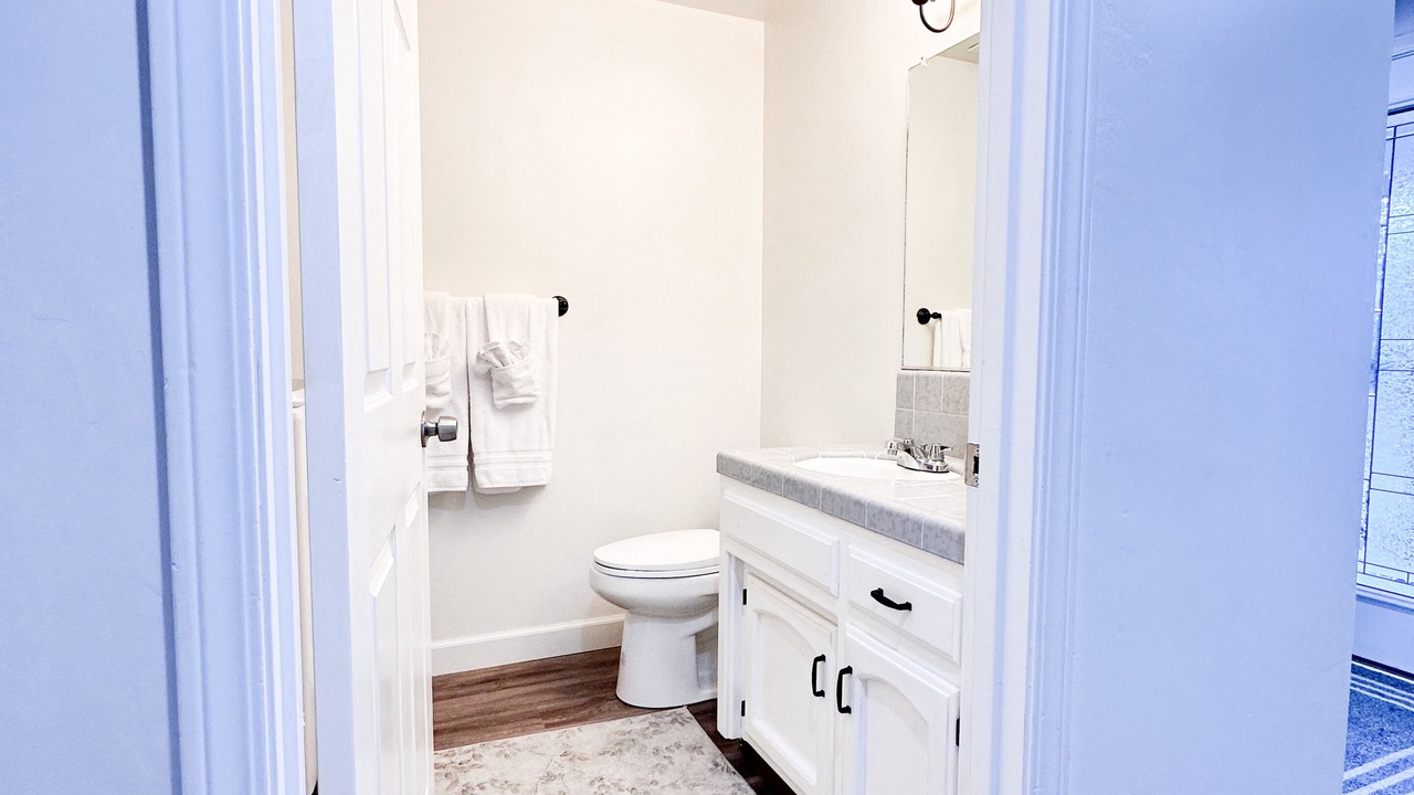 Photo of Bathroom in Golden Hills