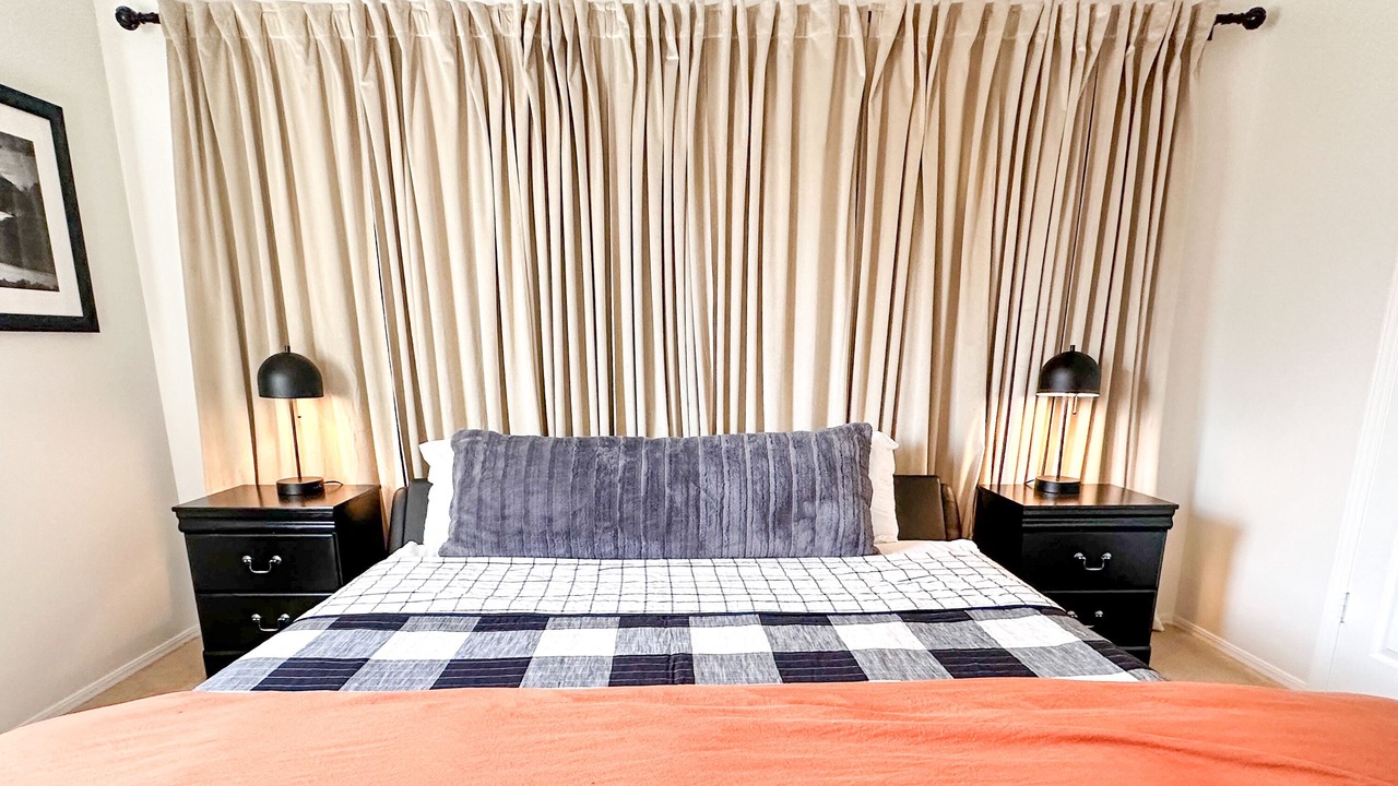 Photo of Bedroom in Golden Hills