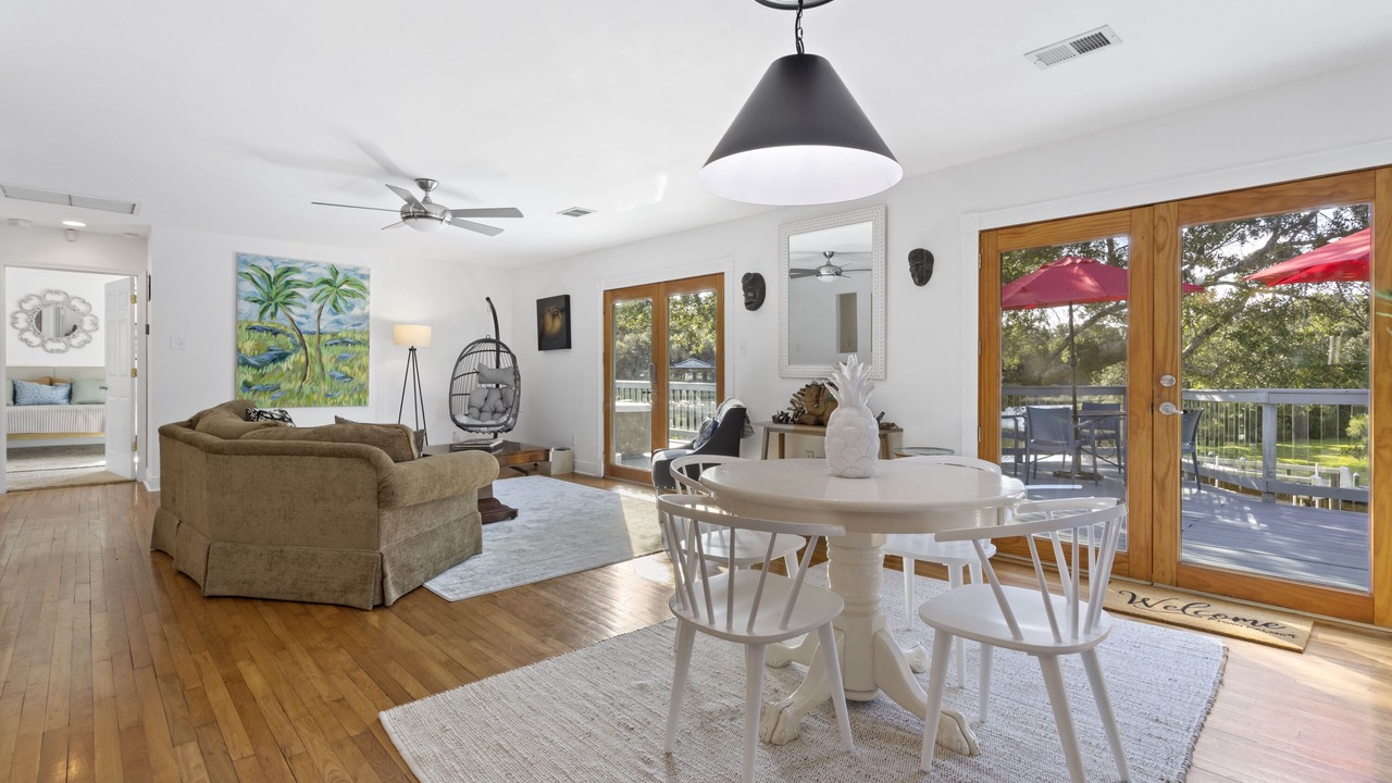 Photo of Bedroom in Gulf Hills