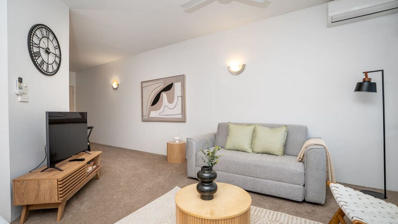 Photo of Livingroom in Kingston