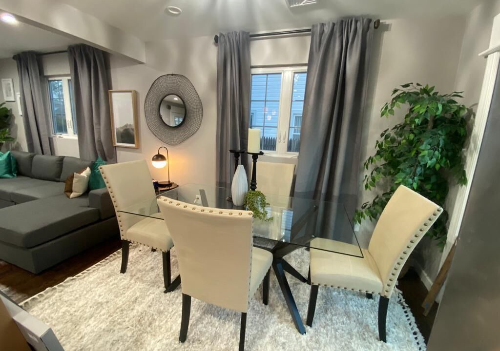 Photo of Livingroom in Baldwin