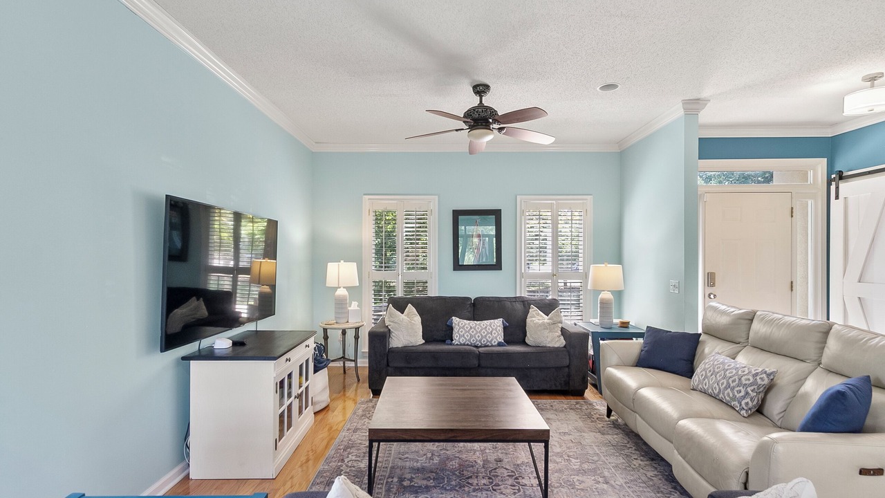 Photo of Bedroom in Northport